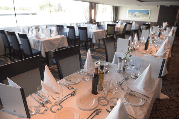 Restaurants, Bars & Cafés on Avalon Artistry II